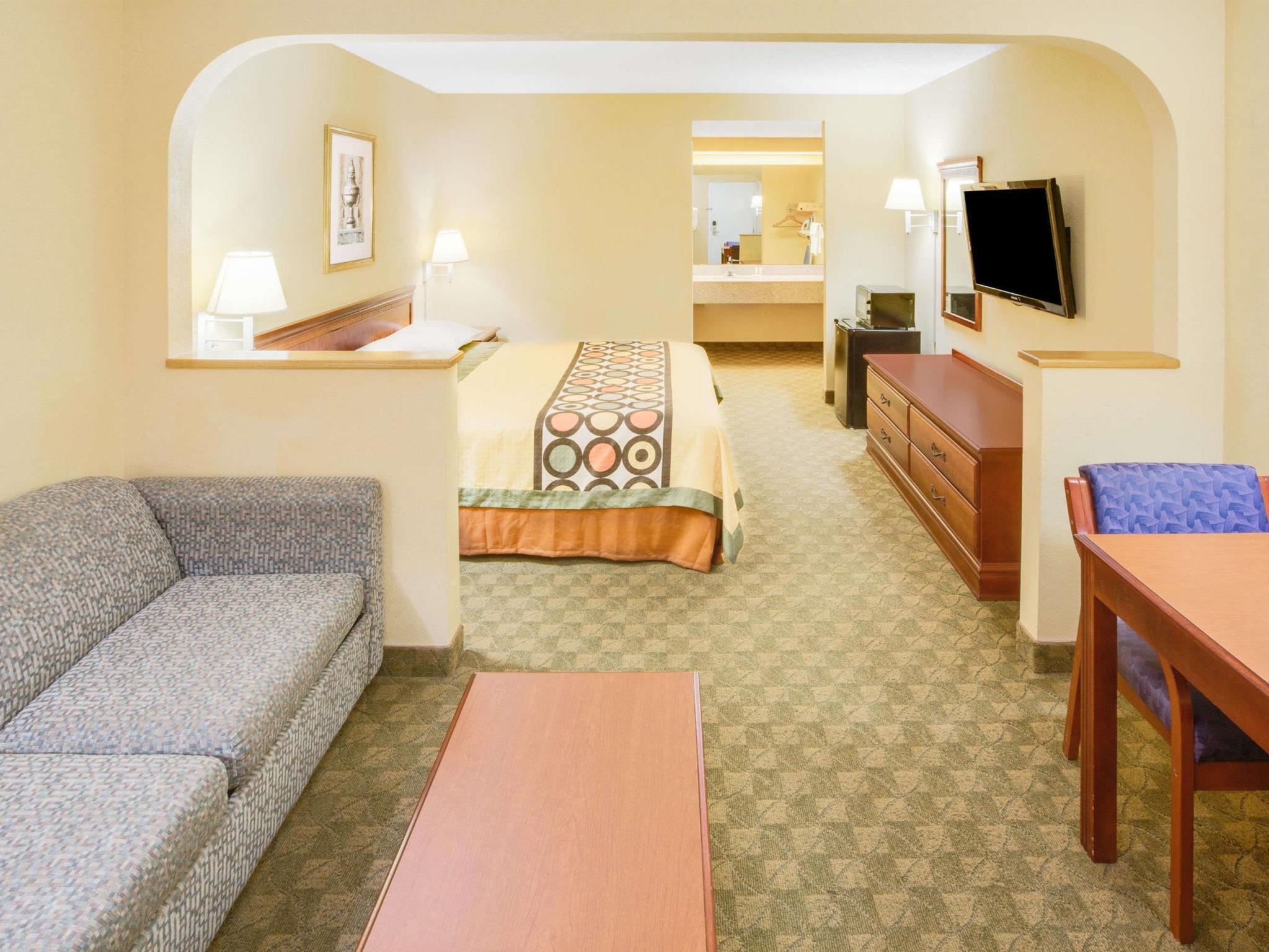 Super 8 By Wyndham Diberville Biloxi Area Εξωτερικό φωτογραφία
