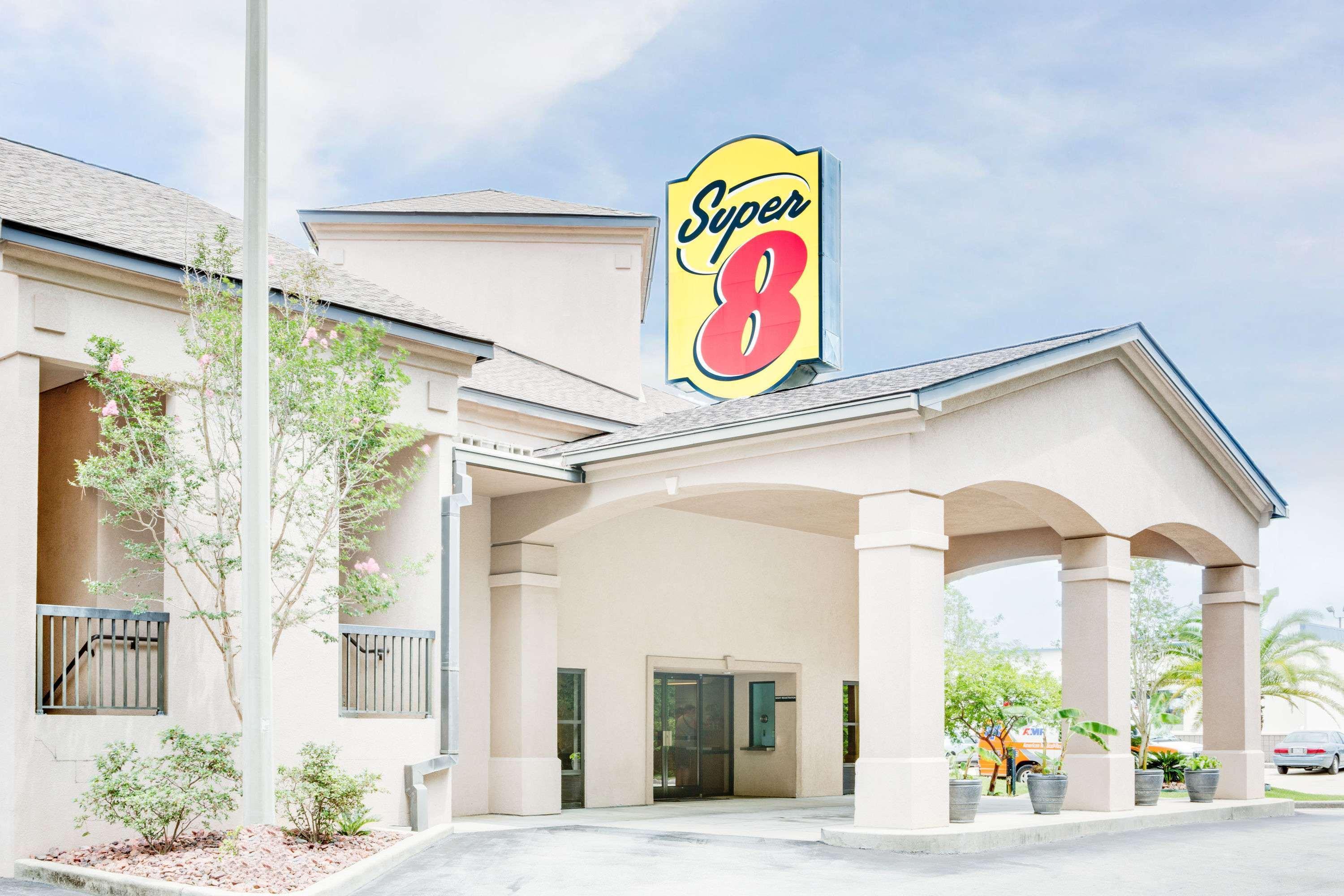 Super 8 By Wyndham Diberville Biloxi Area Εξωτερικό φωτογραφία
