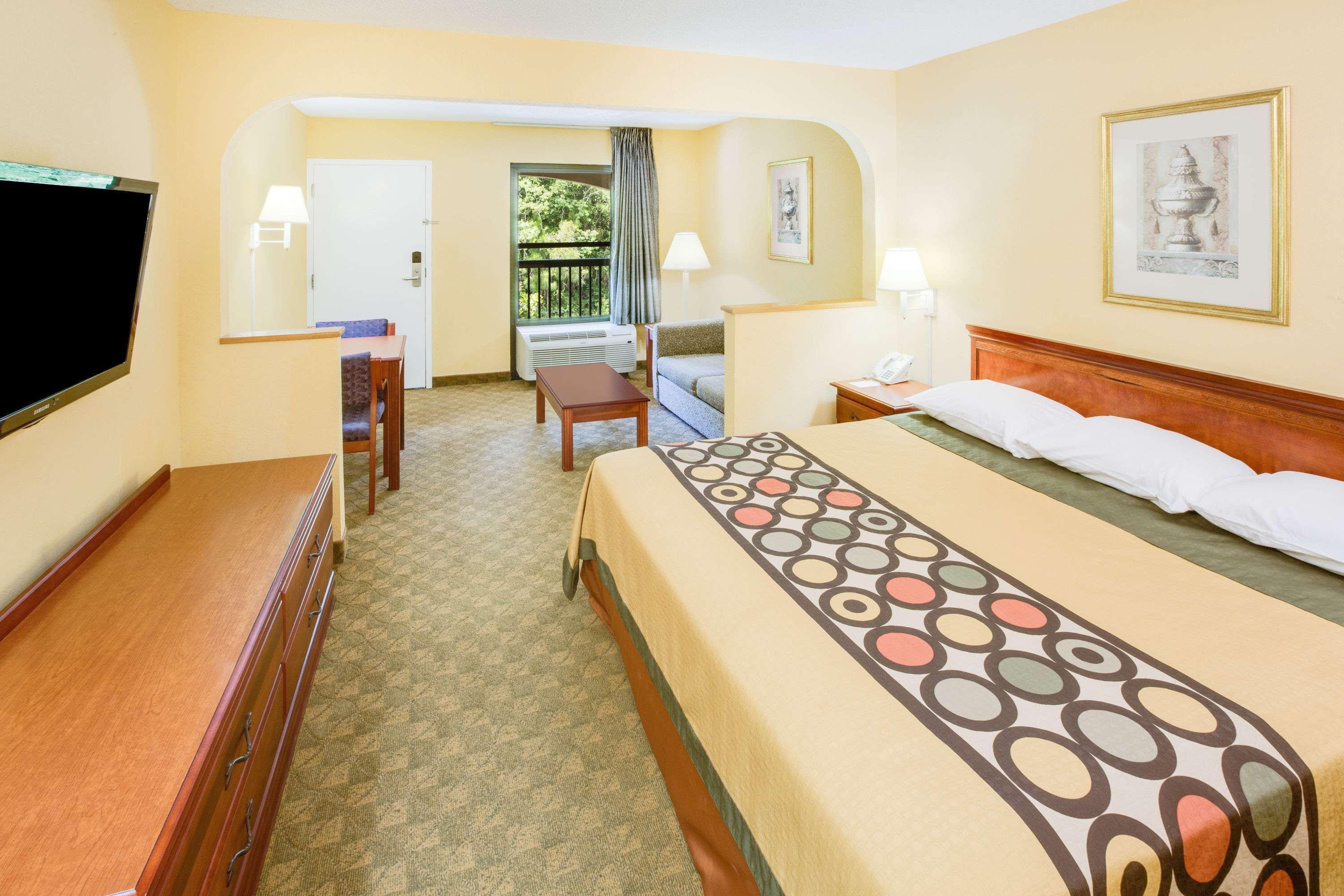 Super 8 By Wyndham Diberville Biloxi Area Εξωτερικό φωτογραφία