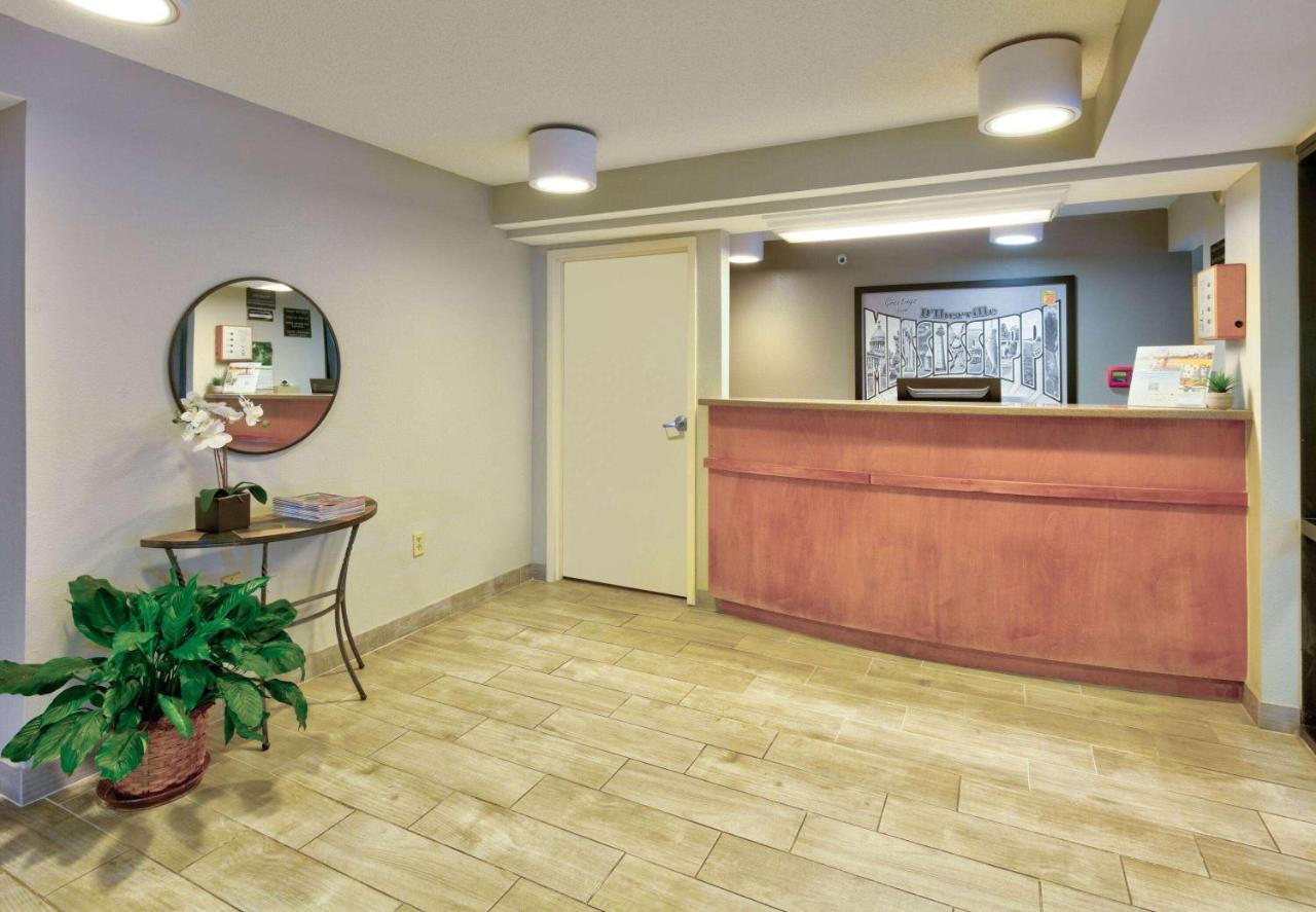 Super 8 By Wyndham Diberville Biloxi Area Εξωτερικό φωτογραφία