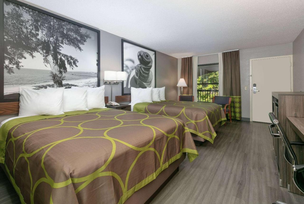 Super 8 By Wyndham Diberville Biloxi Area Εξωτερικό φωτογραφία