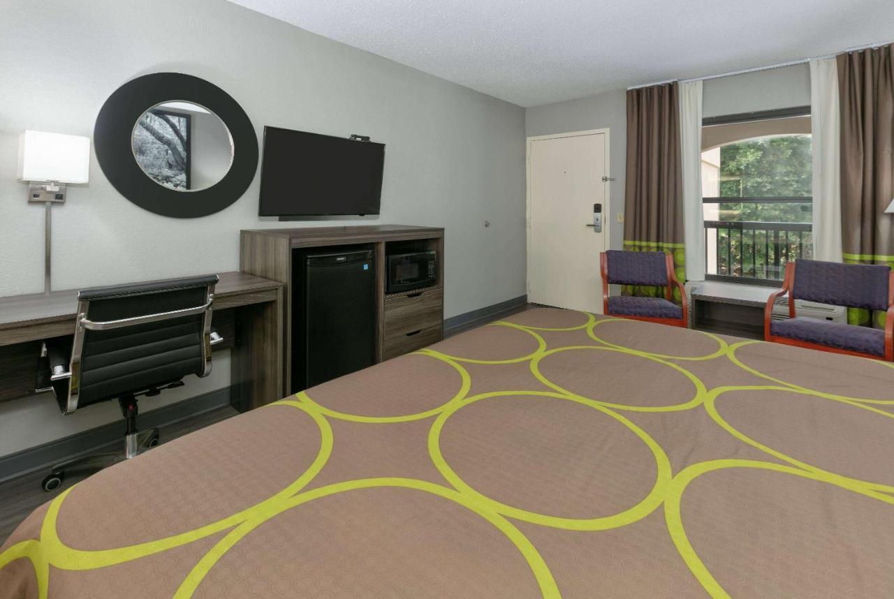 Super 8 By Wyndham Diberville Biloxi Area Εξωτερικό φωτογραφία